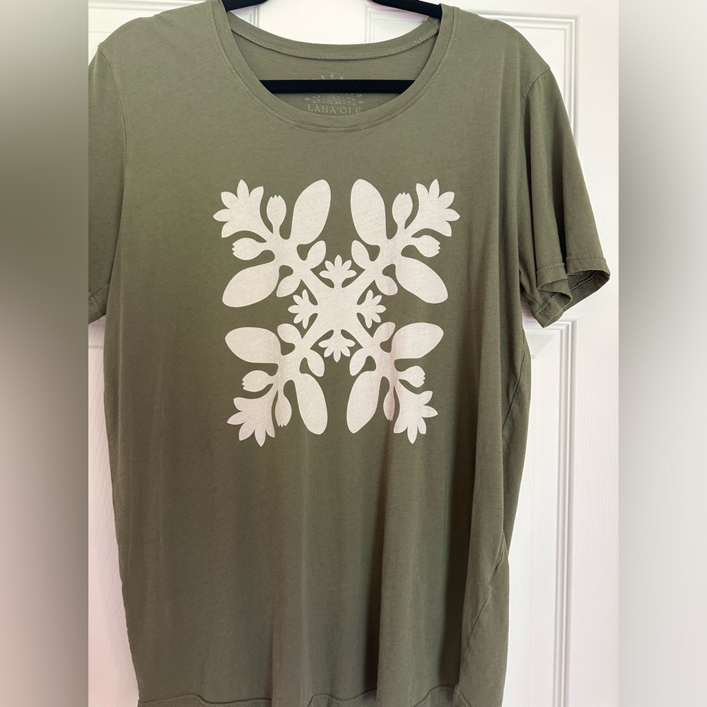 Lahao’le T-shirt